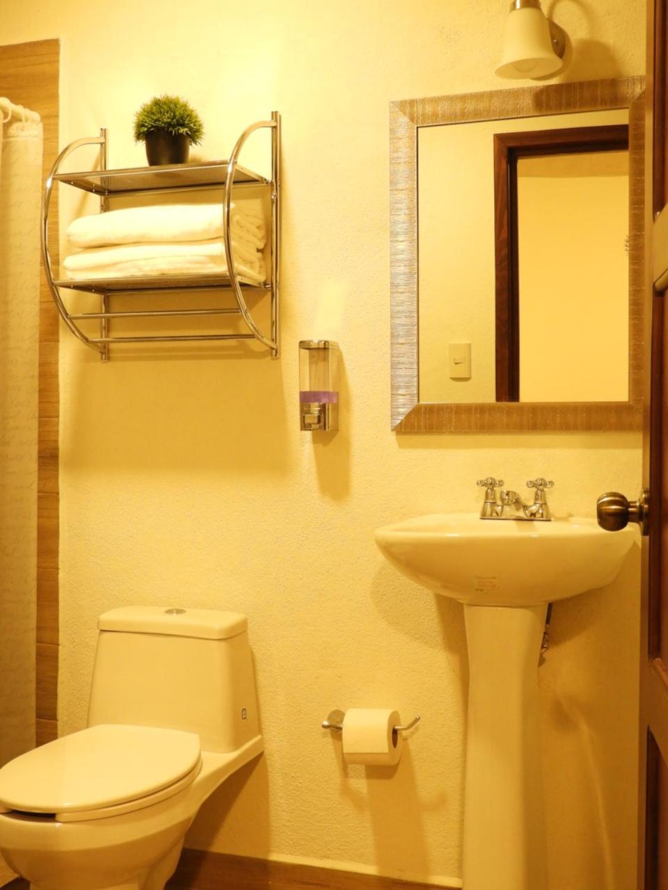 Santa Posada Suites By Lunian Guanajuato Luaran gambar